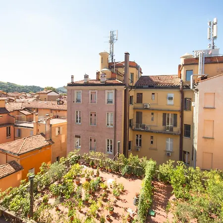 Apartment Enjoy - Luxury Experience In The Heart Of Bologna
