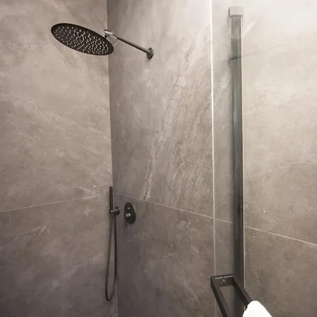 Enjoy - Luxury Experience In The Heart Of