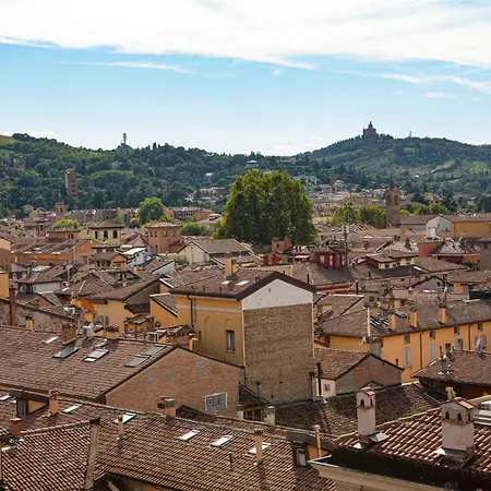 Apartment Enjoy - Luxury Experience In The Heart Of Bologna