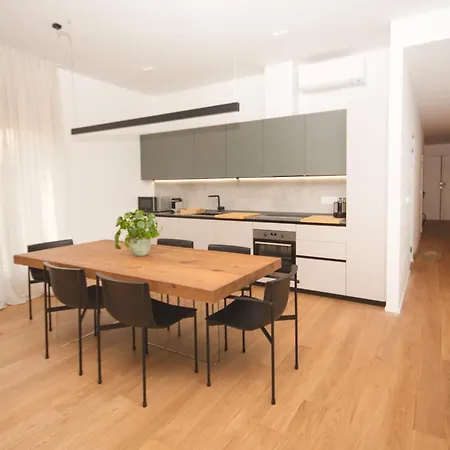 Apartment Enjoy - Luxury Experience In The Heart Of *