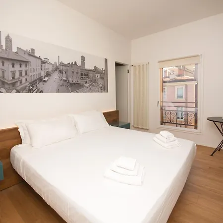 Apartment Enjoy - Luxury Experience In The Heart Of Bologna