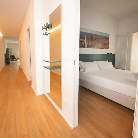 Enjoy - Luxury Experience In The Heart Of Apartment Bologna