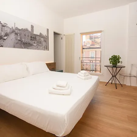 Enjoy - Luxury Experience In The Heart Of Bologna