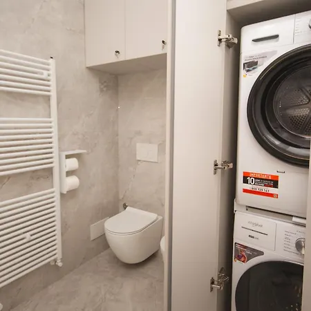 Enjoy - Luxury Experience In The Heart Of * Bologna